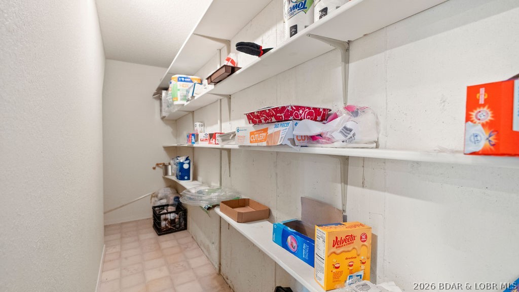 1917 Echo Valley Drive