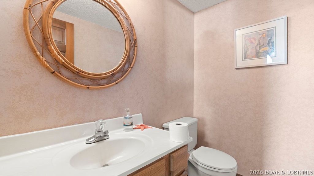 1917 Echo Valley Drive