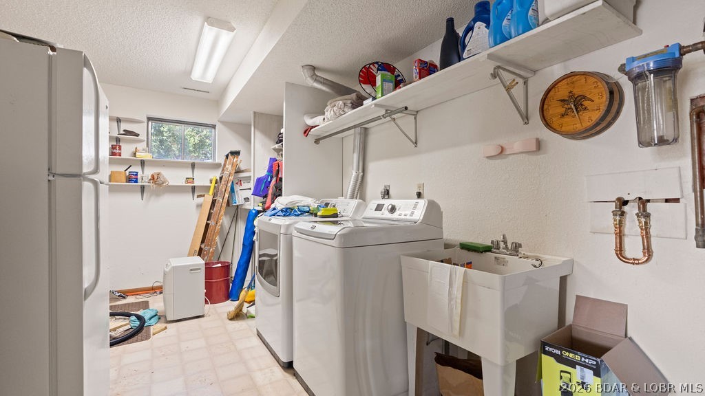 1917 Echo Valley Drive