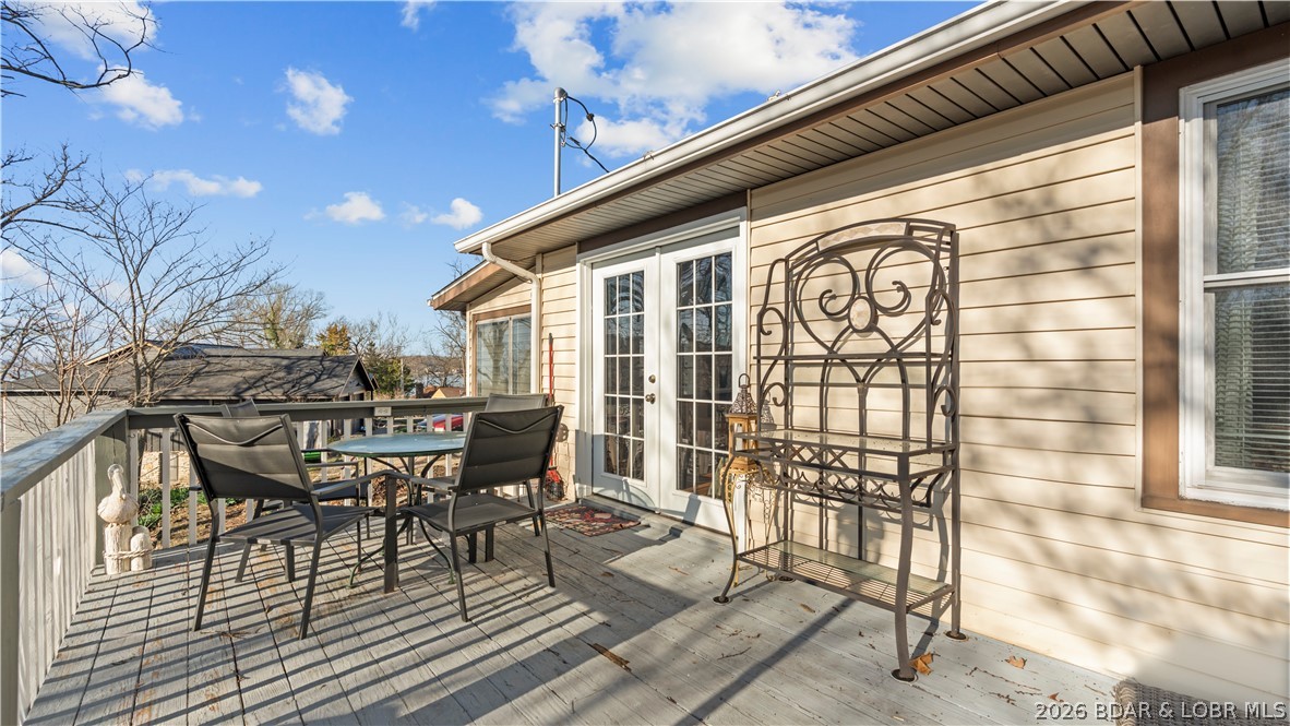 90 Arrowhead Beach Road