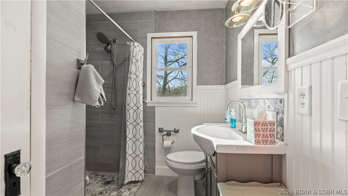 90 Arrowhead Beach Road