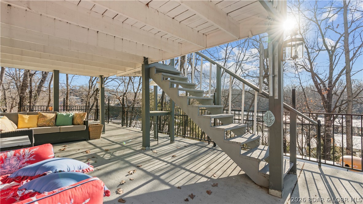 90 Arrowhead Beach Road