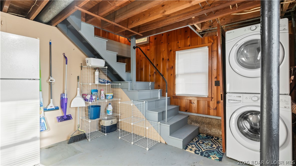 90 Arrowhead Beach Road