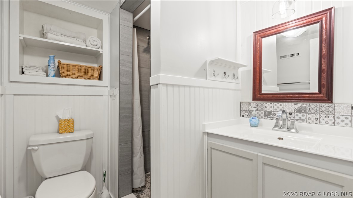 90 Arrowhead Beach Road