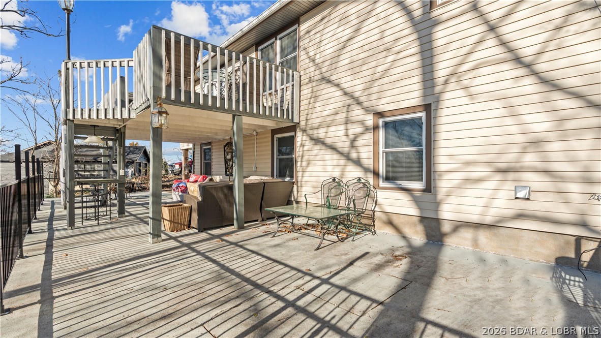 90 Arrowhead Beach Road