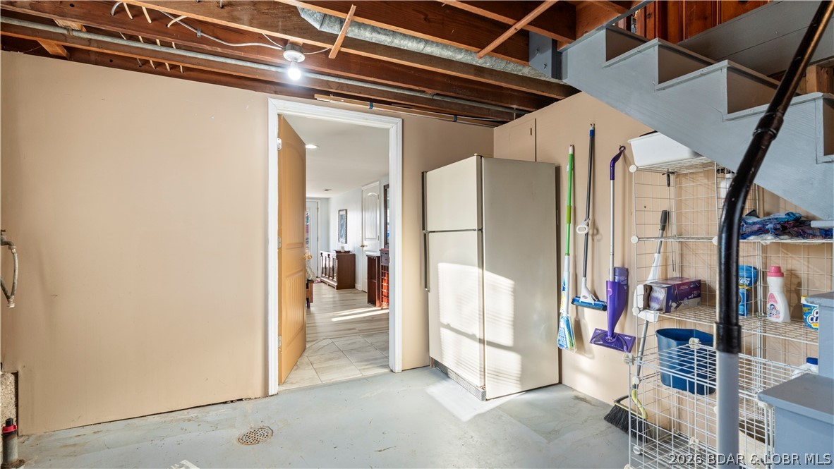 90 Arrowhead Beach Road