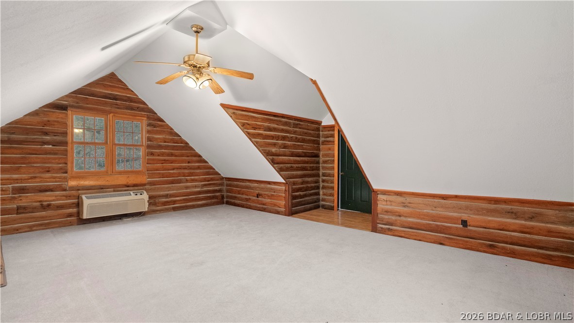 147 West Cross Fox Trail