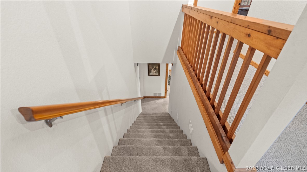 147 West Cross Fox Trail