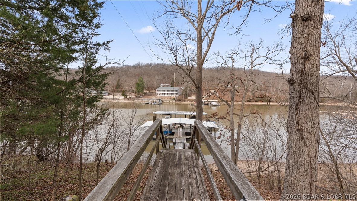 463 Lindsay Lane
