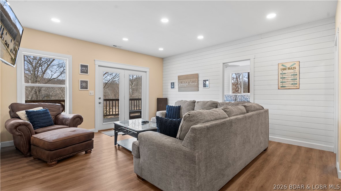 463 Lindsay Lane