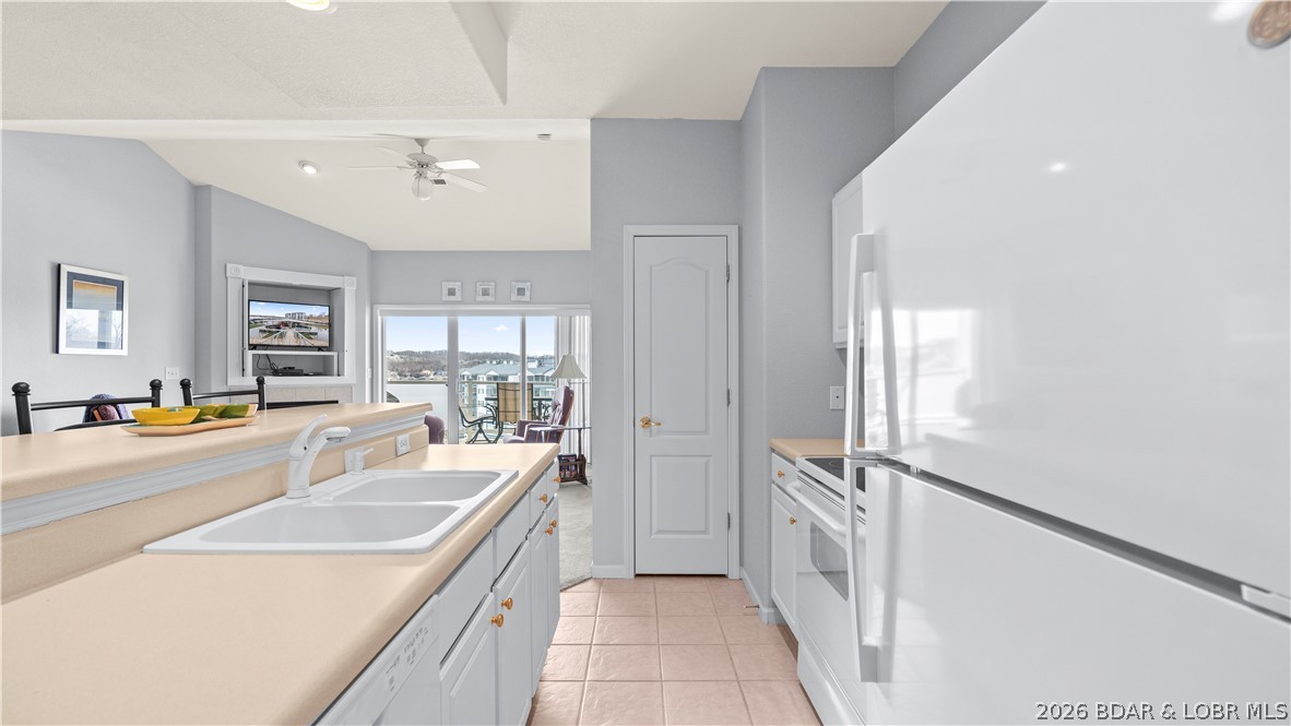 151 Upper Monarch Cove Drive 6B