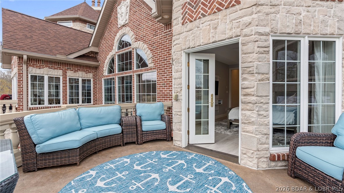 369 Lake Drive