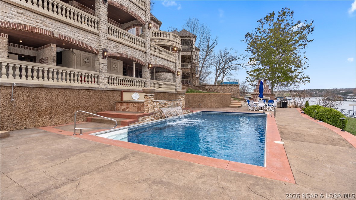 369 Lake Drive