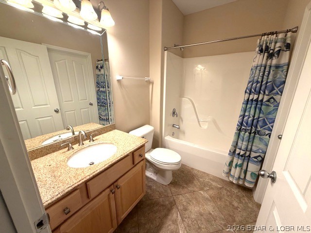 4491 Ski Drive 313