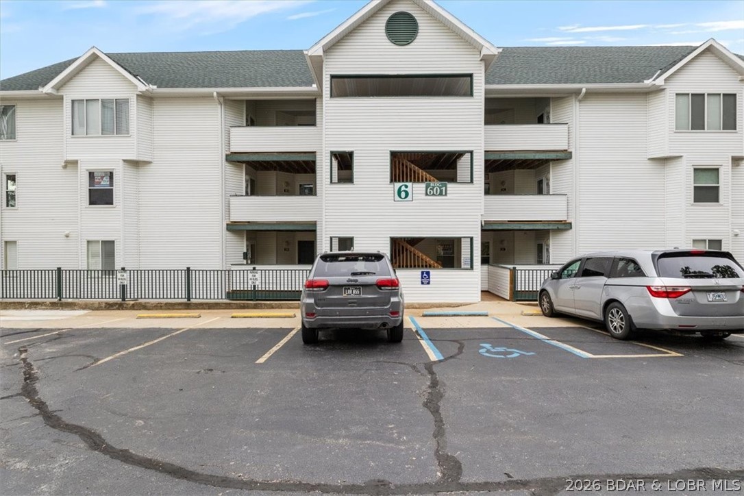 601 Park Place Drive 2A