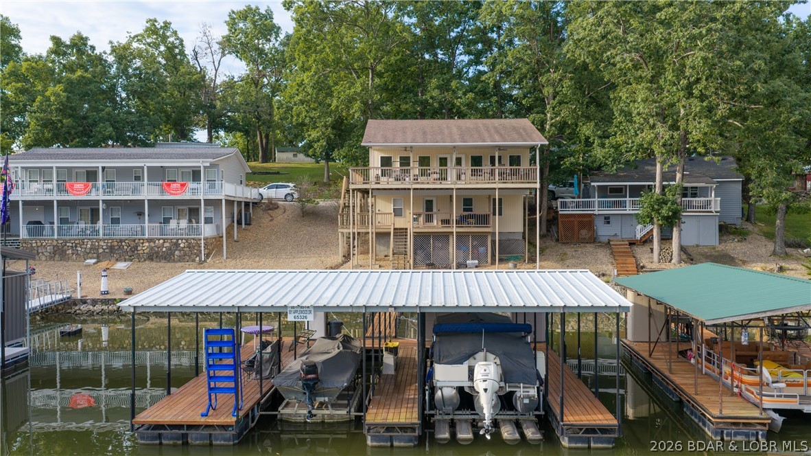801 Applewood Drive