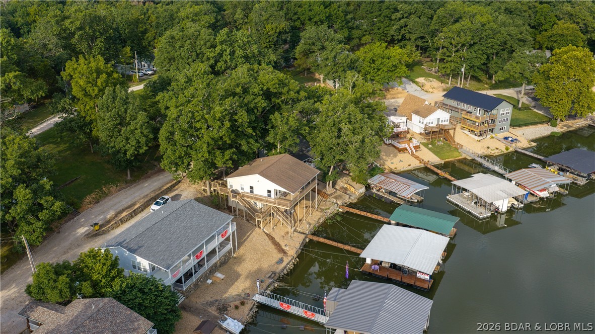 801 Applewood Drive