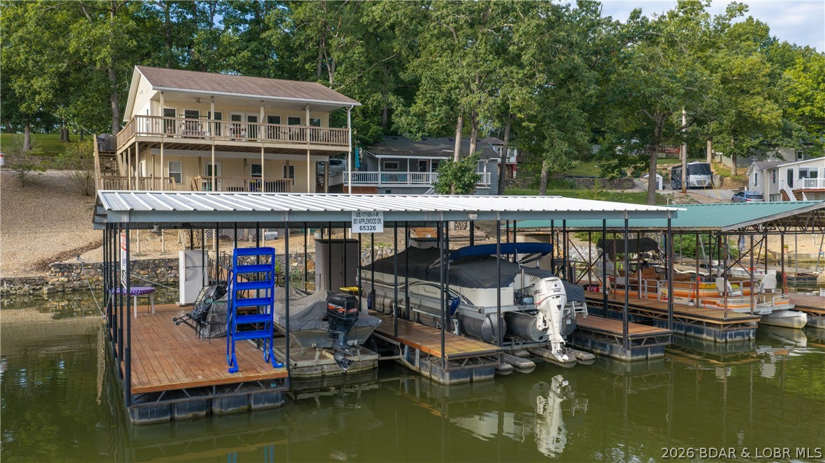 801 Applewood Drive
