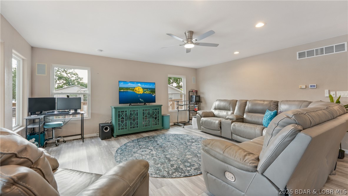 801 Applewood Drive