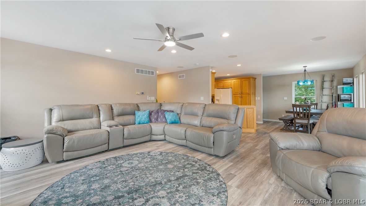 801 Applewood Drive