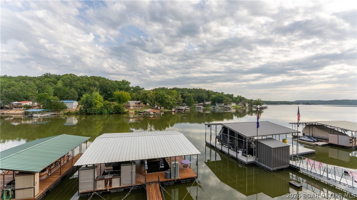 801 Applewood Drive