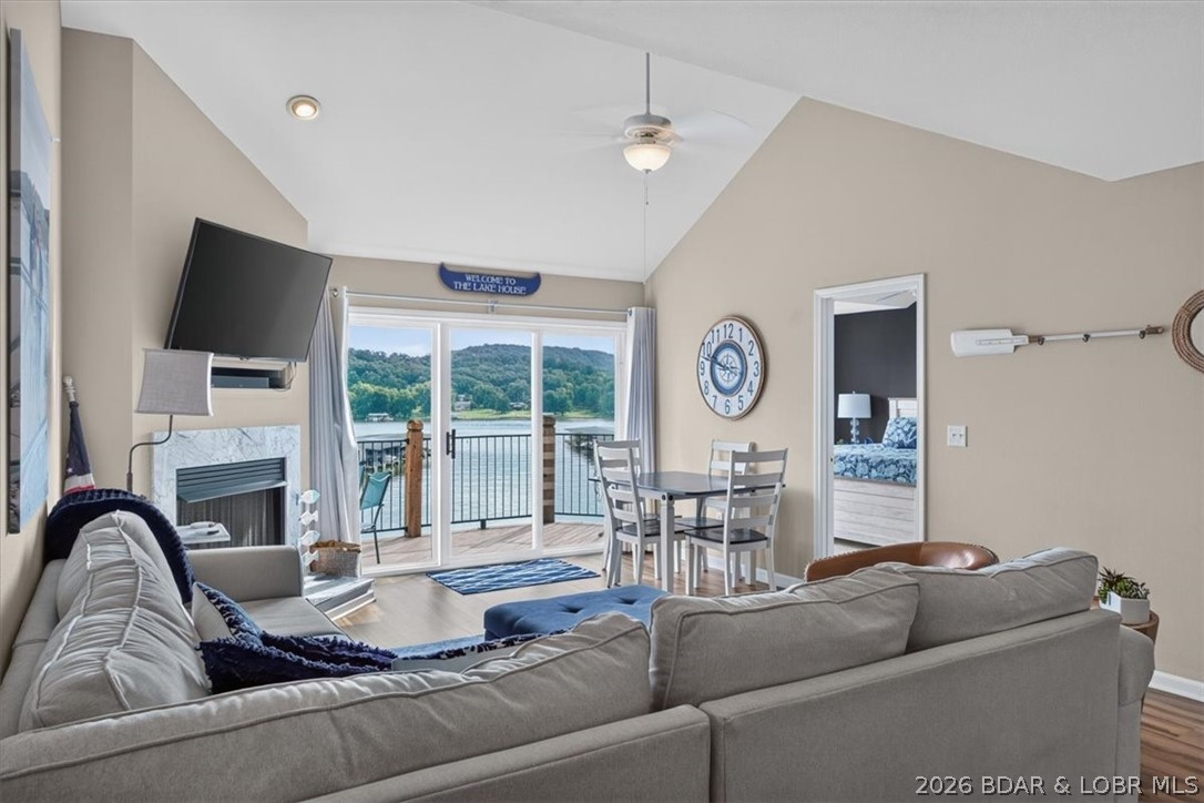 164 Cedar Glen Drive 4C