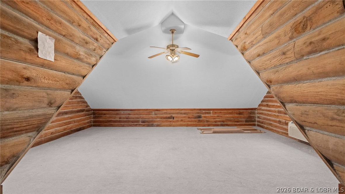 147 West Cross Fox Trail