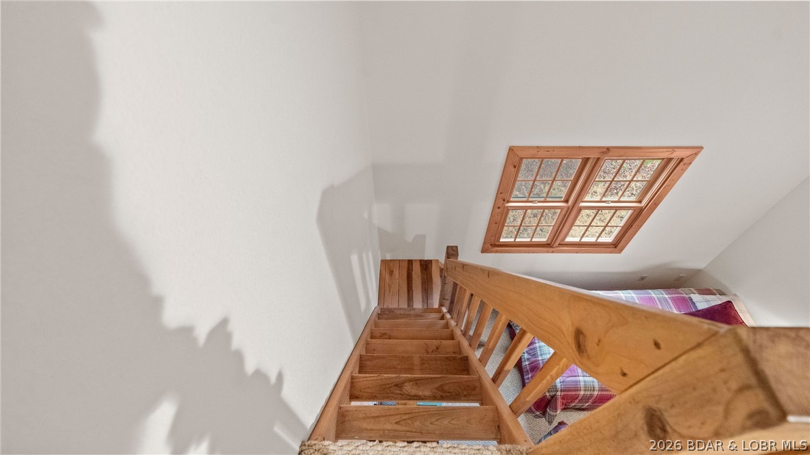 147 West Cross Fox Trail