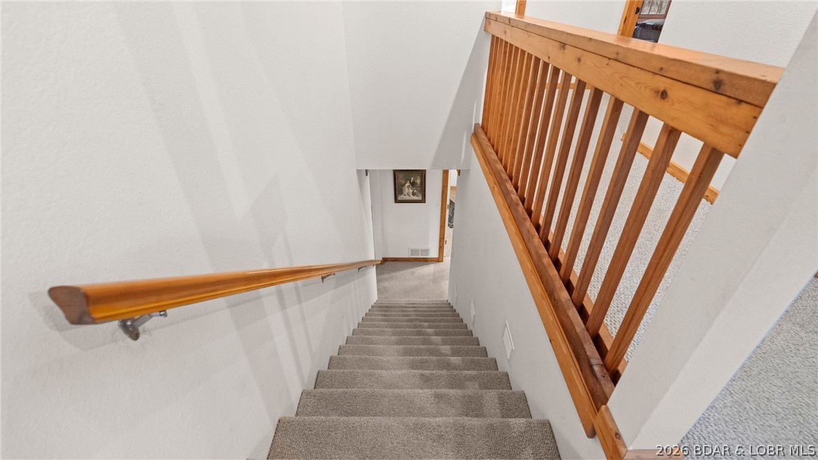 147 West Cross Fox Trail