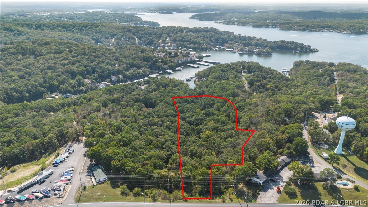 Bagnell Dam Boulevard