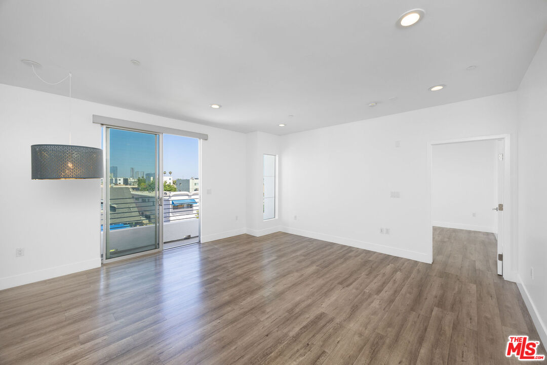 1101 S Harvard Blvd Unit: 505