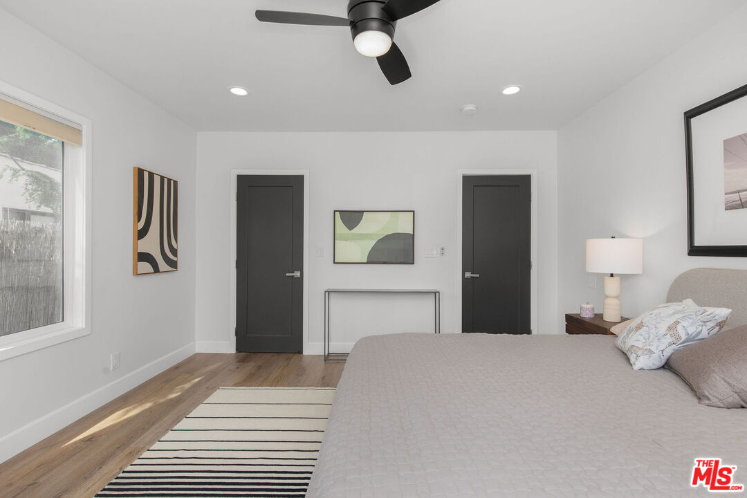 821 S Cloverdale Ave