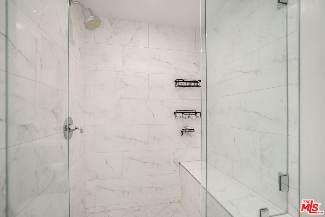 10523 Ashton Ave Unit: 301