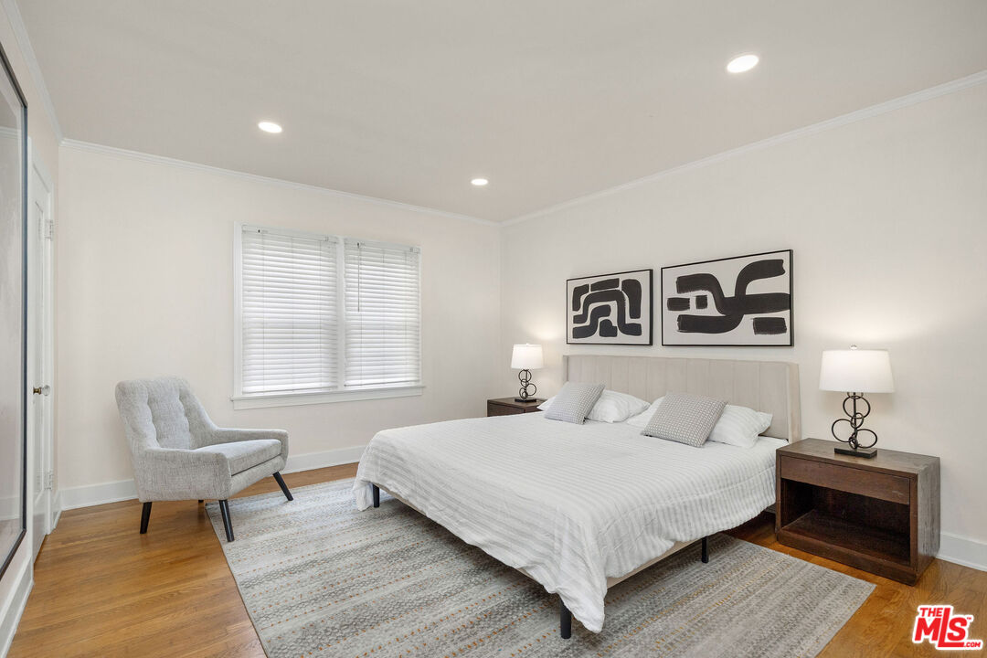 901 S Ogden Dr