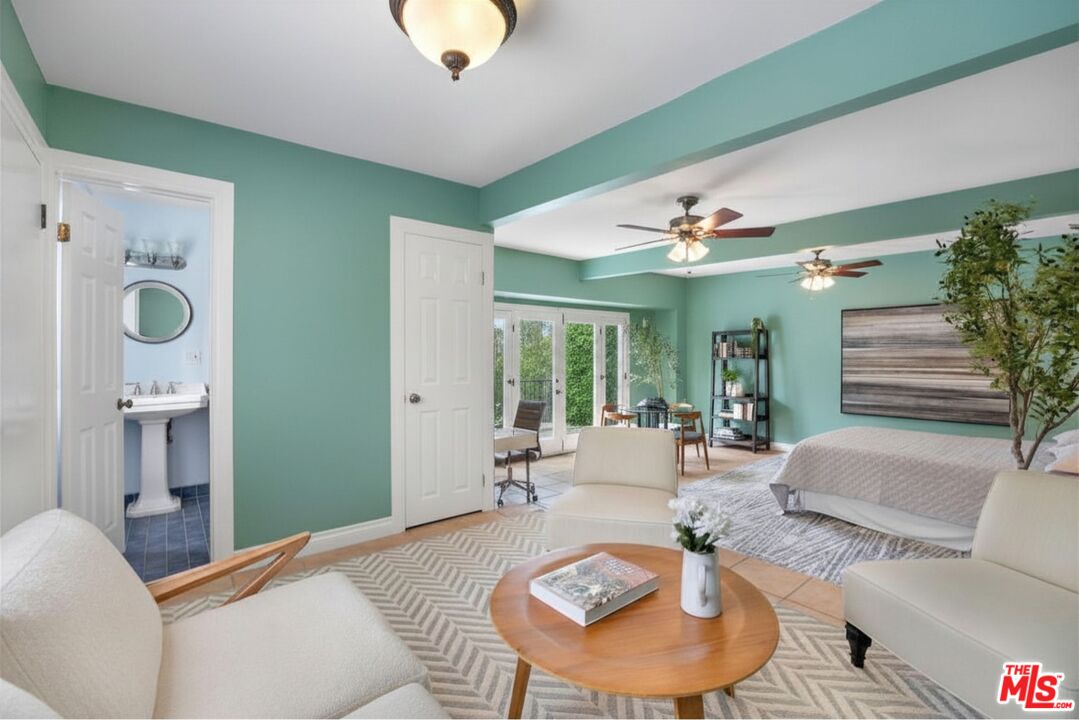901 S Ogden Dr