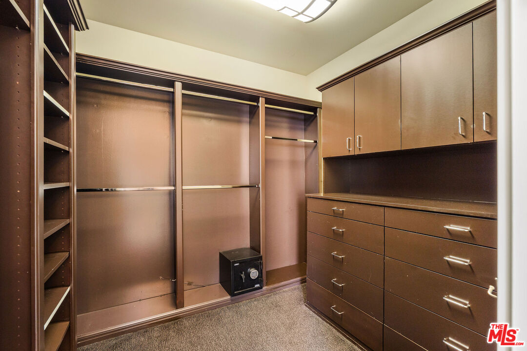 10380 Wilshire Blvd Unit: 902