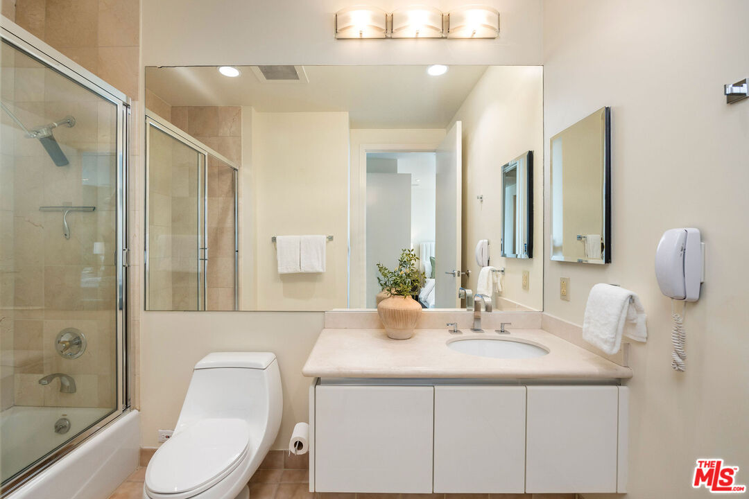 10380 Wilshire Blvd Unit: 902