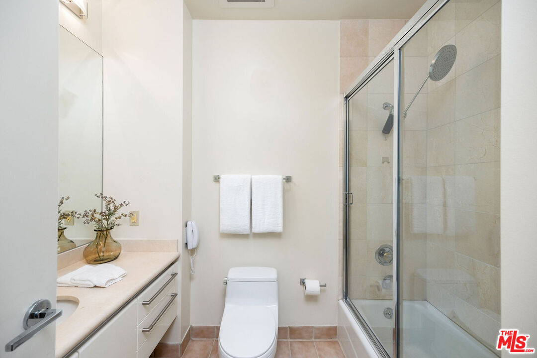 10380 Wilshire Blvd Unit: 902