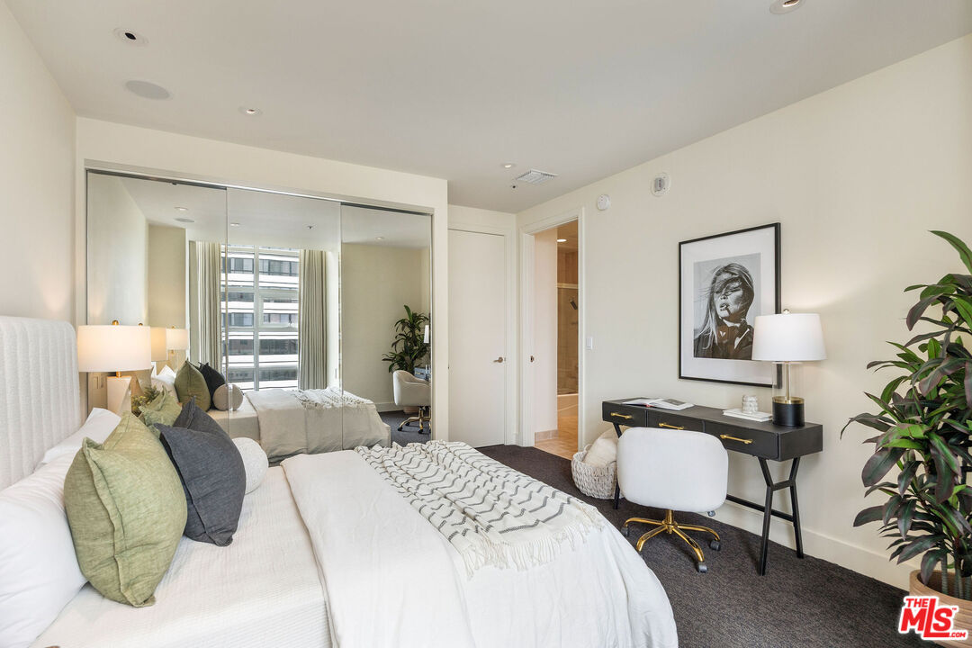 10380 Wilshire Blvd Unit: 902