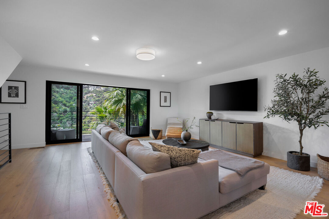 8309 Yucca Trl