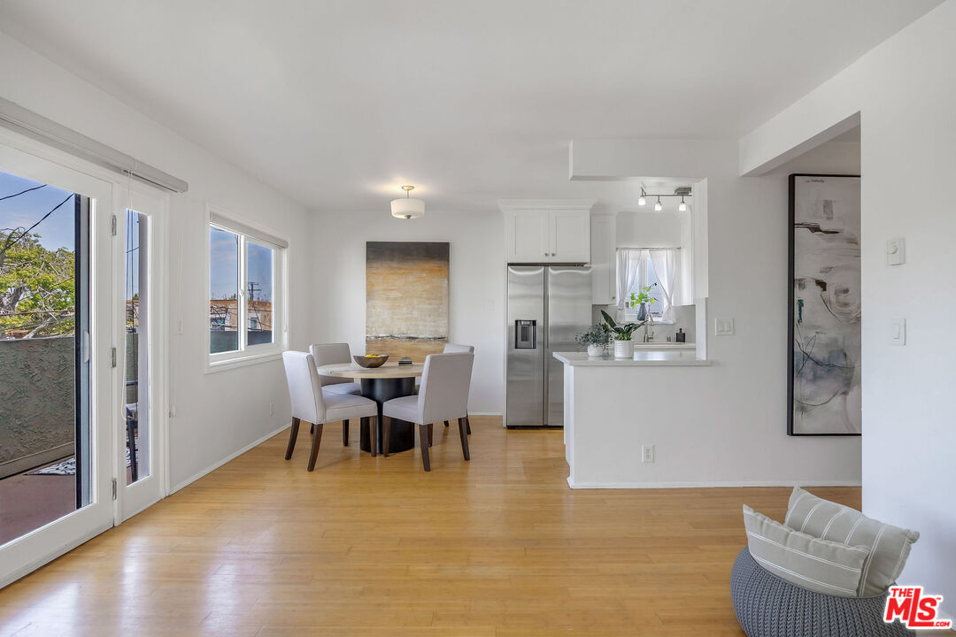 3115 6th St Unit: 4