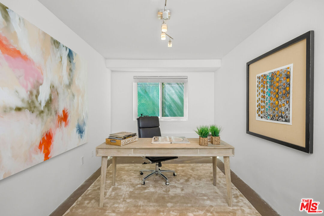 3115 6th St Unit: 4