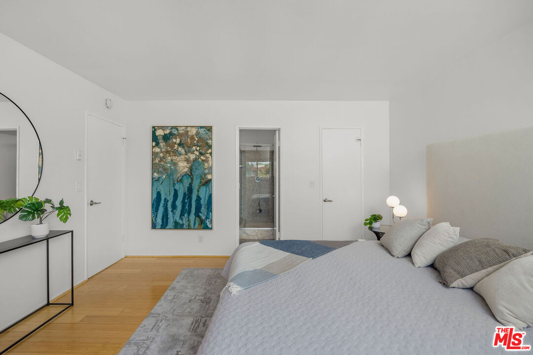 3115 6th St Unit: 4