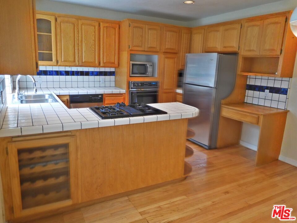1621 Silverwood Ter