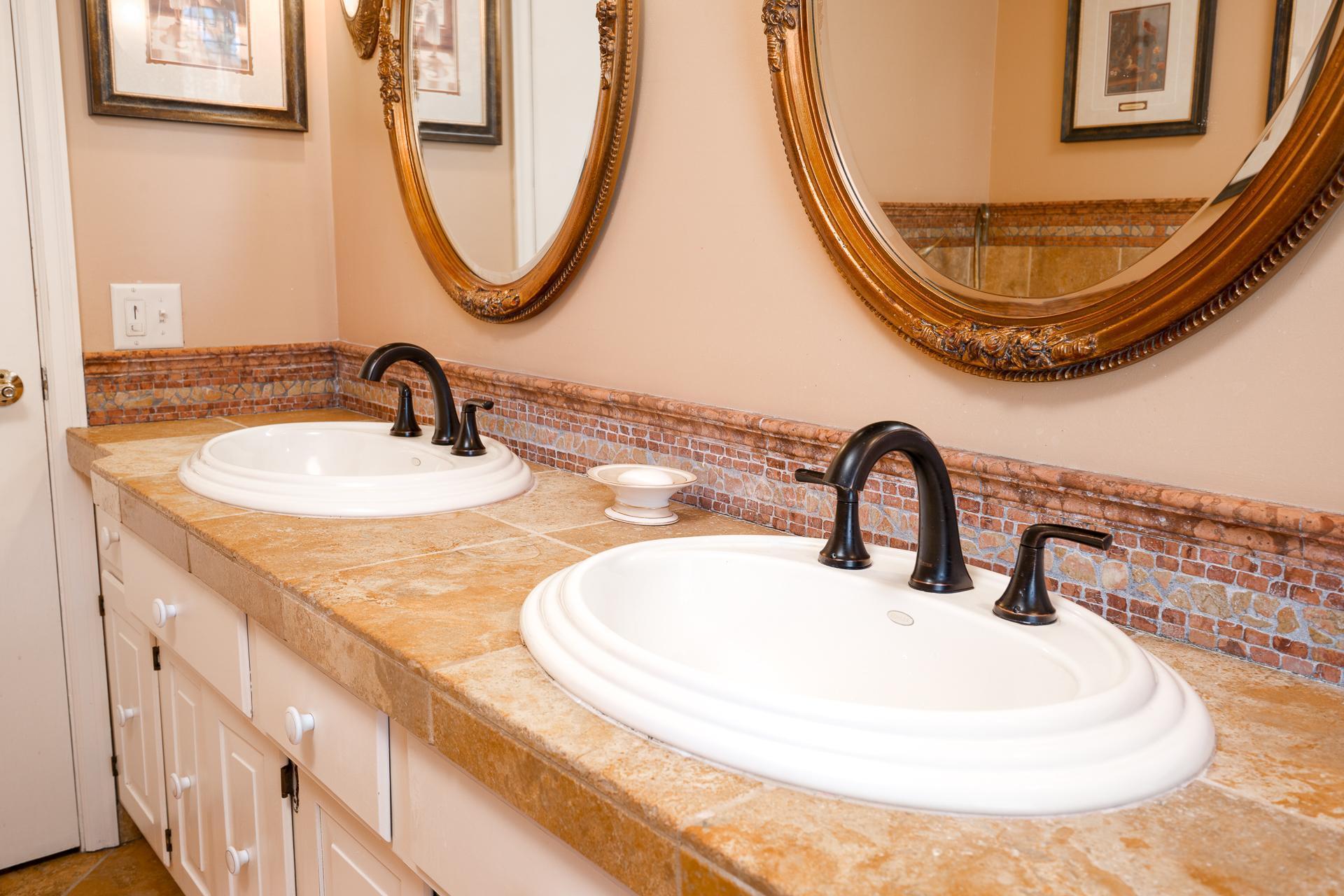 14504 Moonlight Hill Road