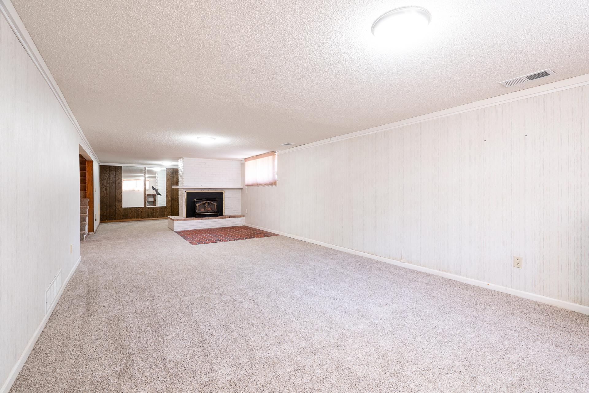 14504 Moonlight Hill Road