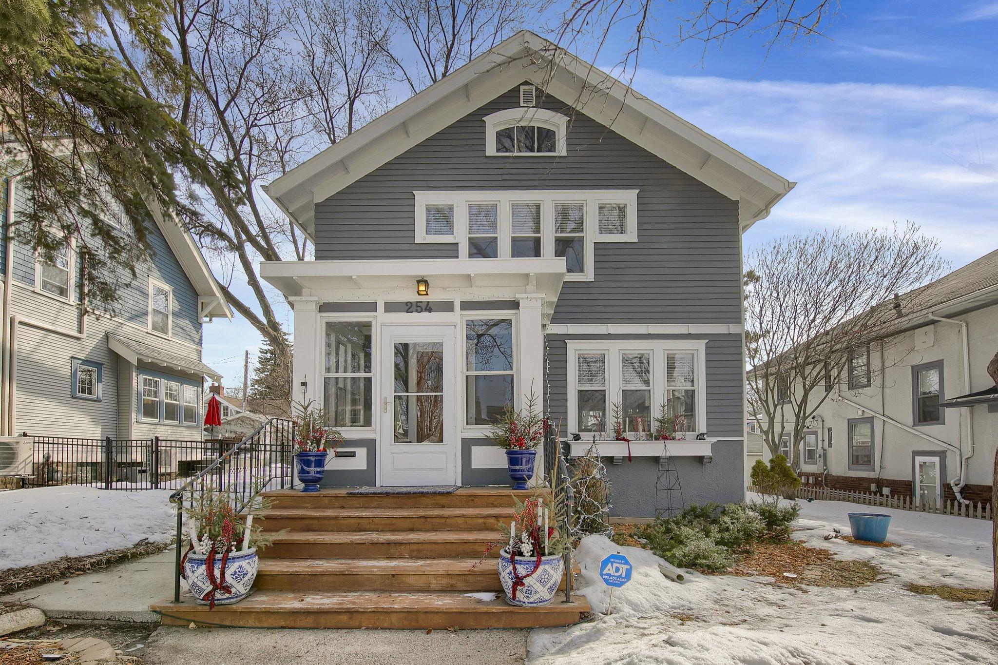 254 Macalester Street