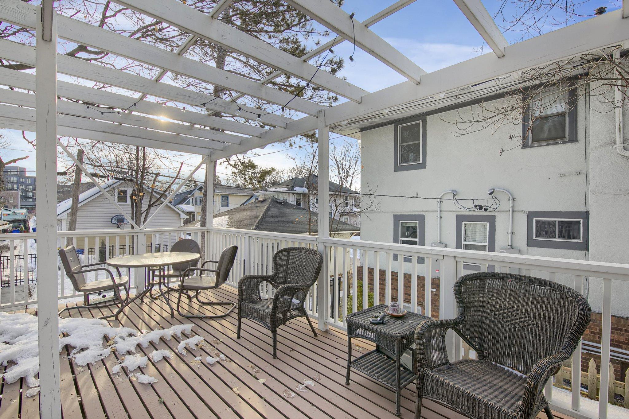 254 Macalester Street