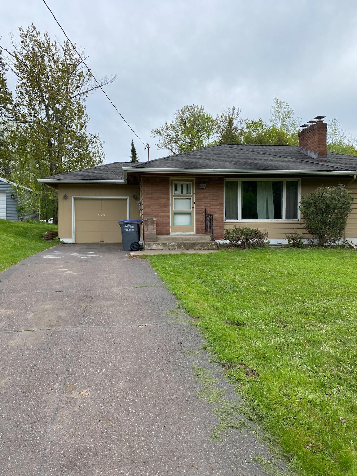 608 W Arrowhead Road