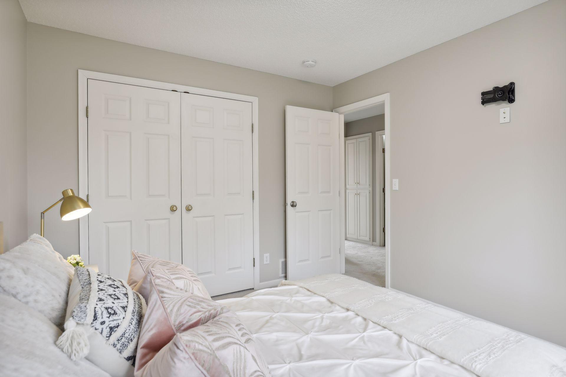 1076 Tamberwood Court